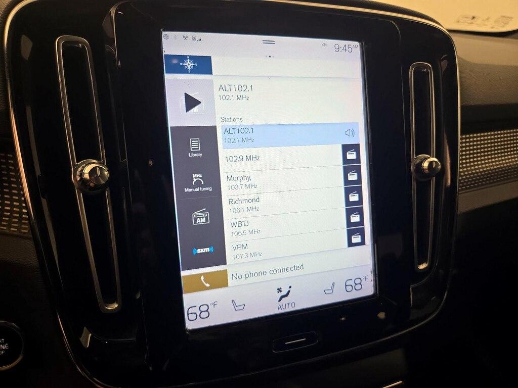 used 2019 Volvo XC40 car, priced at $25,998