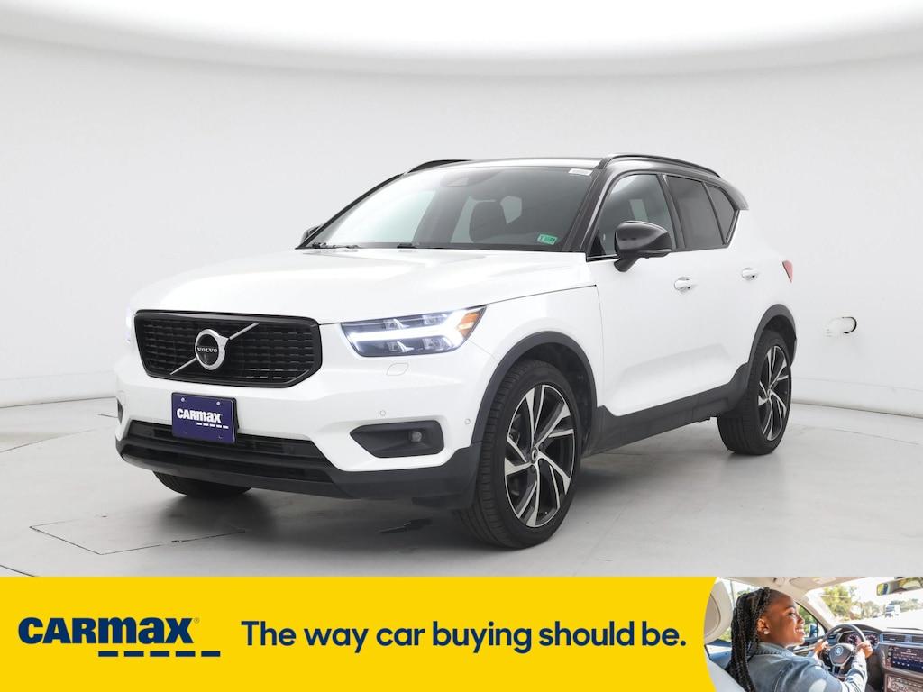 used 2019 Volvo XC40 car, priced at $25,998