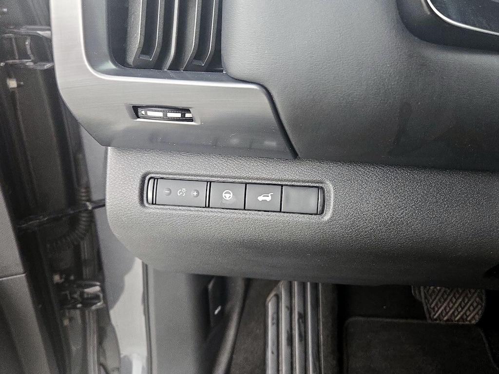 used 2023 Nissan Pathfinder car, priced at $30,998