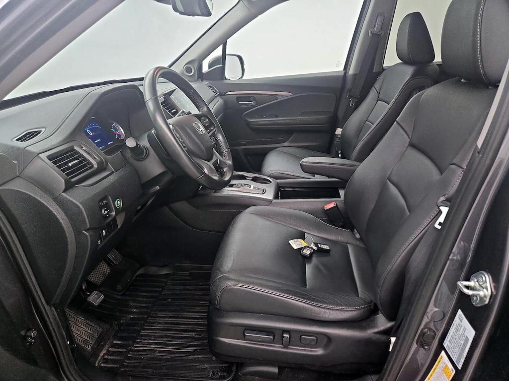 used 2021 Honda Pilot car, priced at $31,998