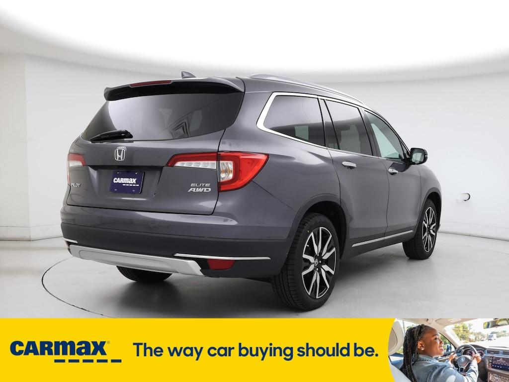 used 2022 Honda Pilot car, priced at $39,998