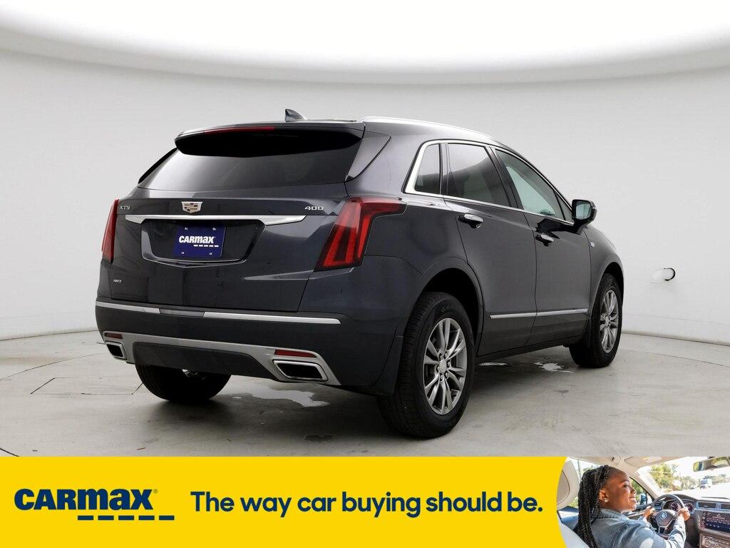 used 2022 Cadillac XT5 car, priced at $31,998