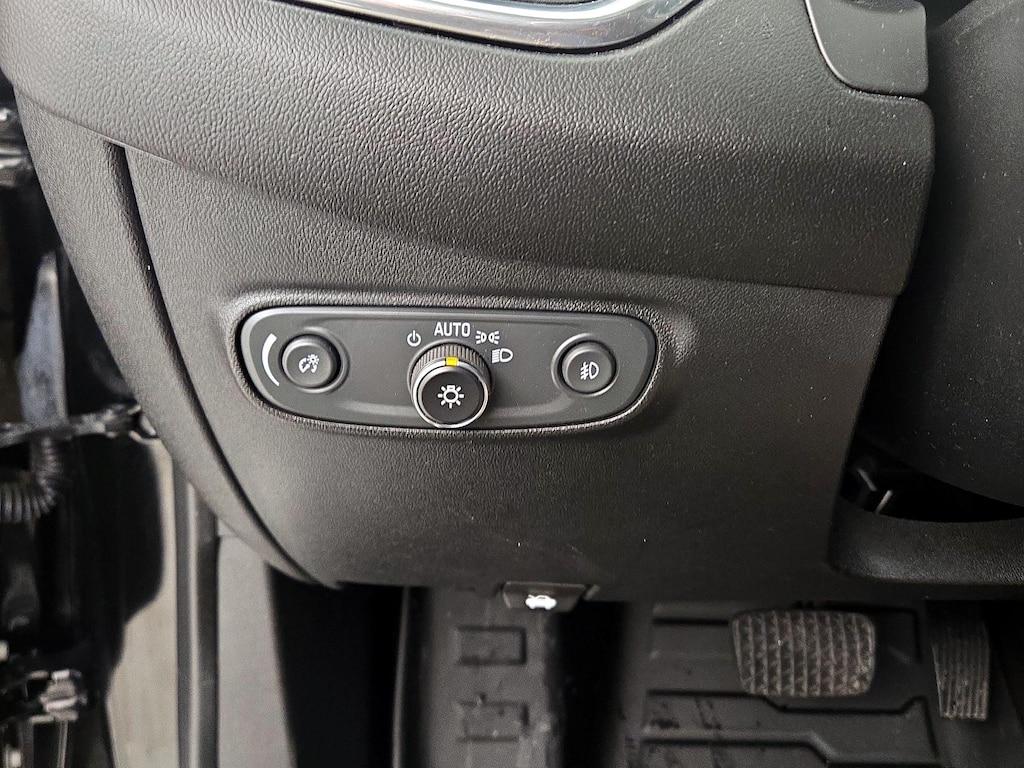 used 2020 Chevrolet Equinox car, priced at $22,998