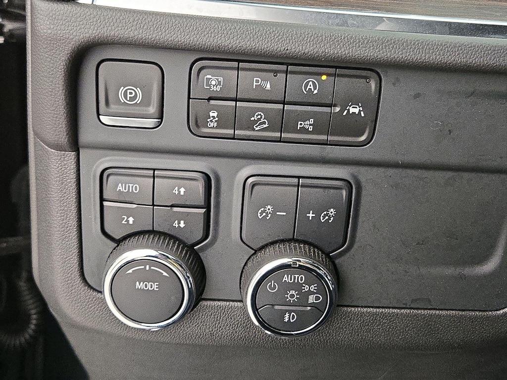 used 2025 Chevrolet Tahoe car, priced at $69,998