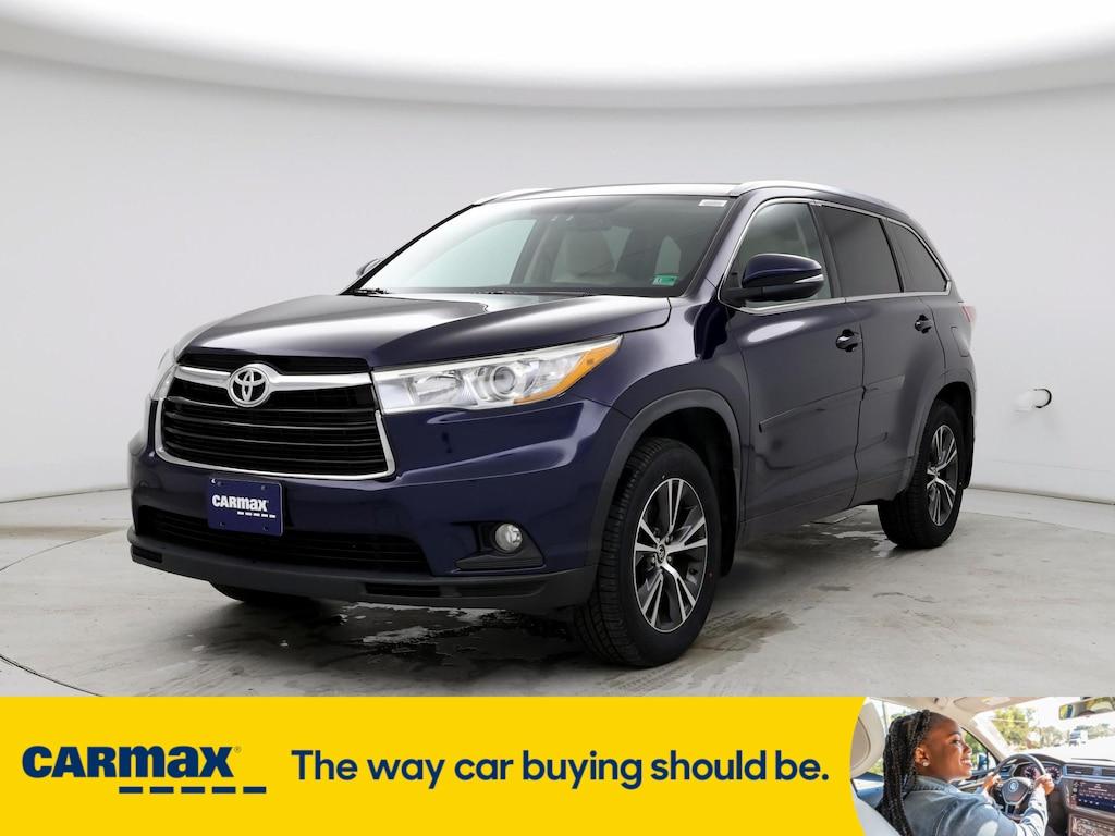 used 2016 Toyota Highlander car, priced at $20,998