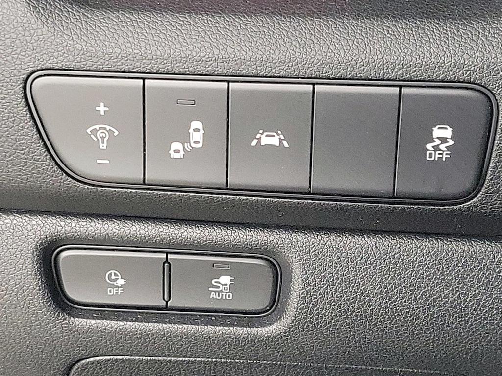 used 2020 Kia Niro EV car, priced at $22,998