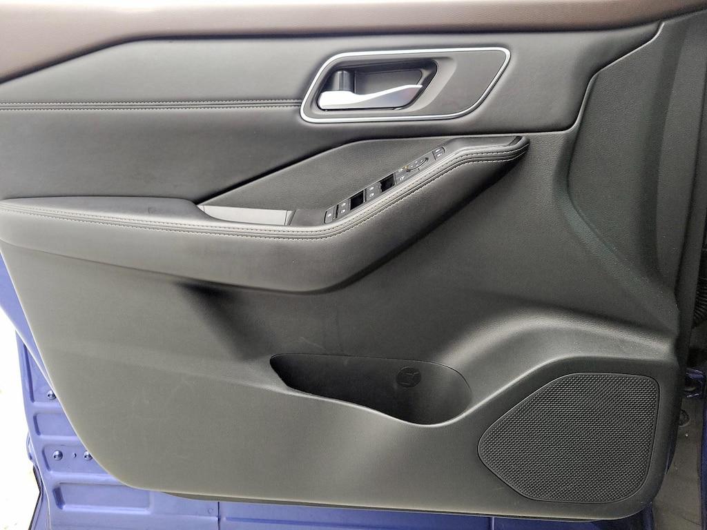 used 2021 Nissan Rogue car, priced at $23,998