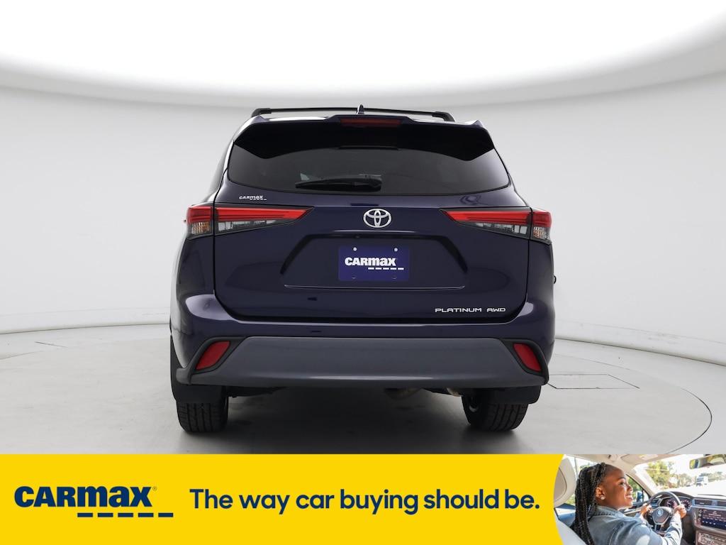 used 2020 Toyota Highlander car, priced at $28,998