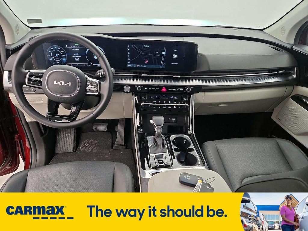 used 2024 Kia Carnival car, priced at $44,998
