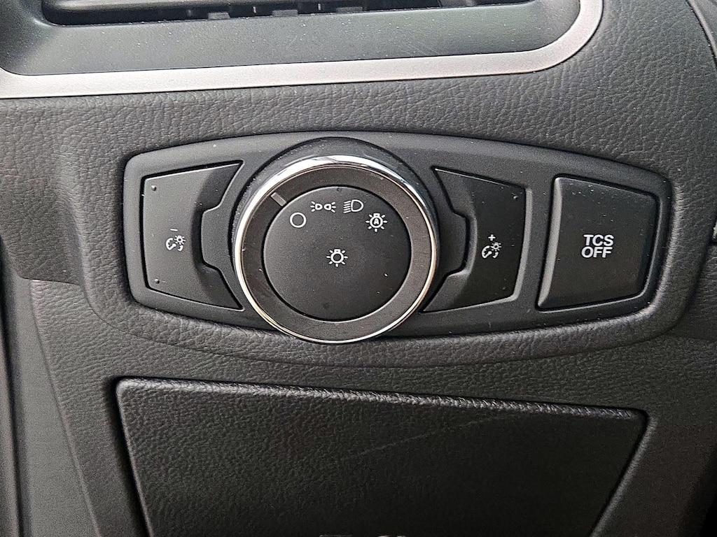 used 2024 Ford Edge car, priced at $24,998