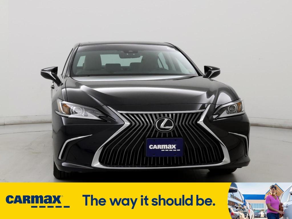 used 2021 Lexus ES 350 car, priced at $32,998