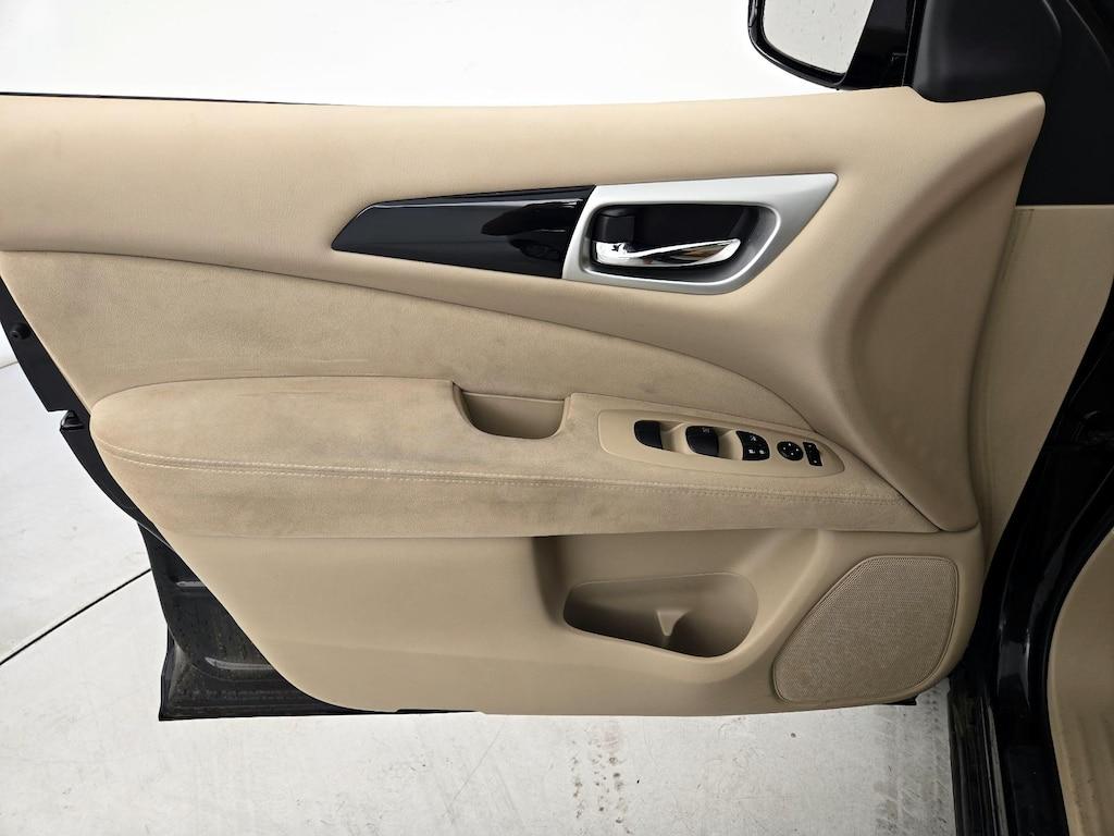 used 2013 Nissan Pathfinder car, priced at $14,998