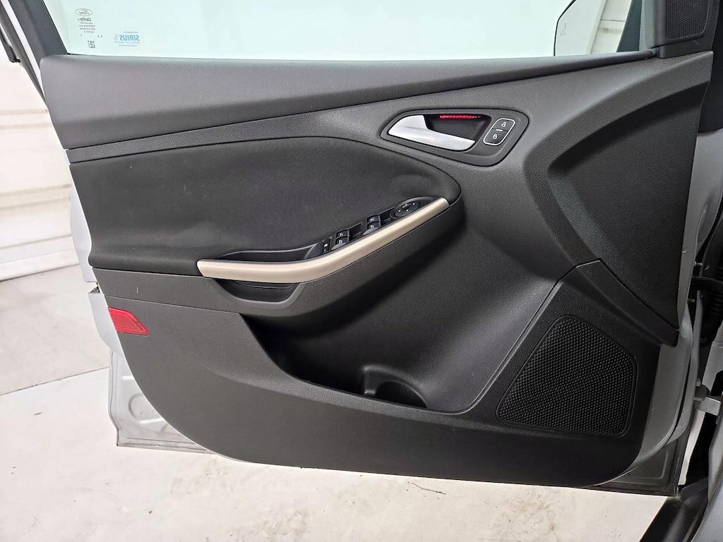 used 2016 Ford Focus car, priced at $12,998