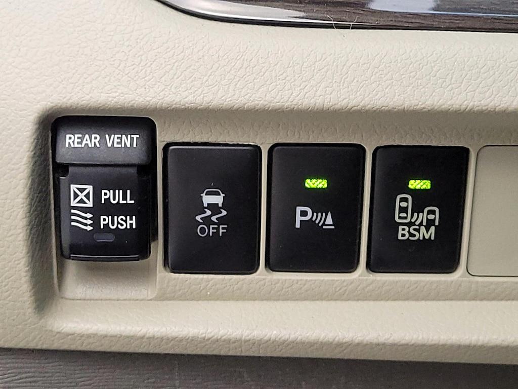 used 2017 Toyota Sienna car, priced at $24,998