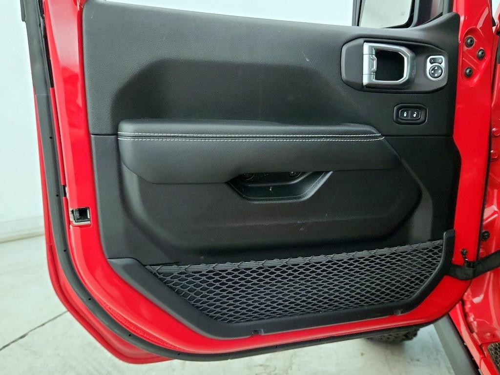 used 2021 Jeep Wrangler car, priced at $36,998
