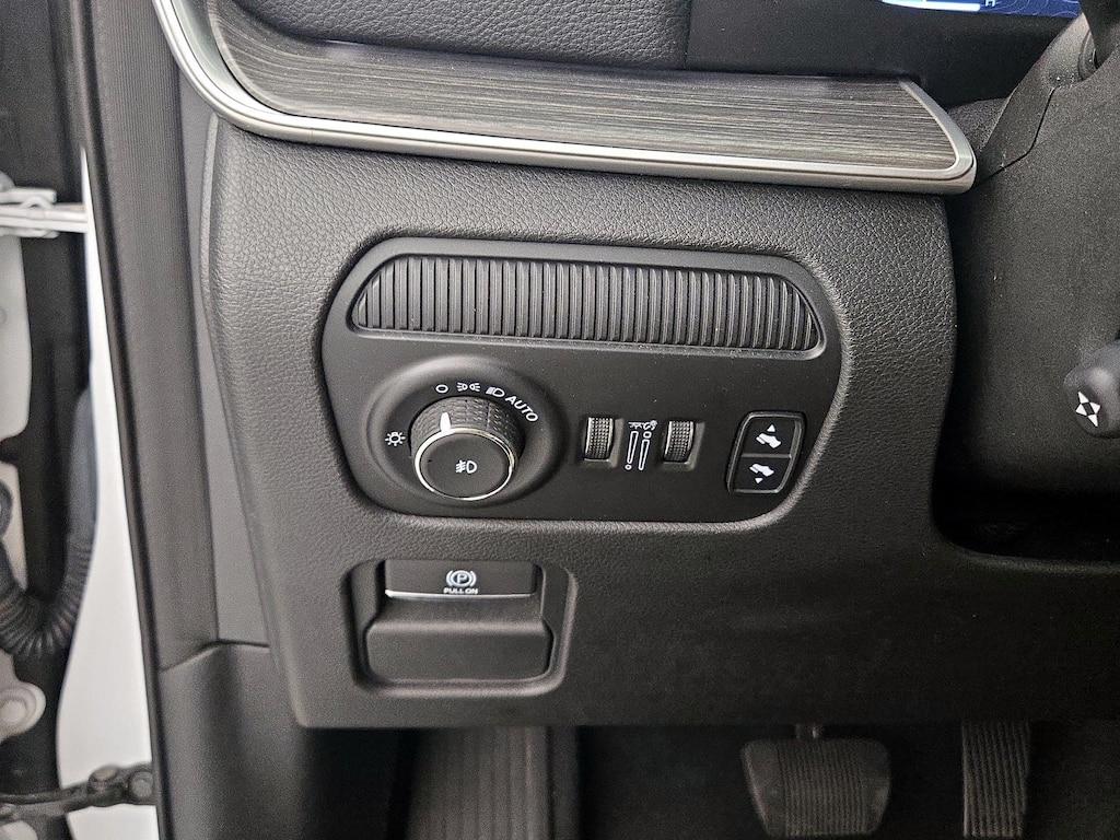 used 2024 Jeep Wagoneer L car, priced at $42,998