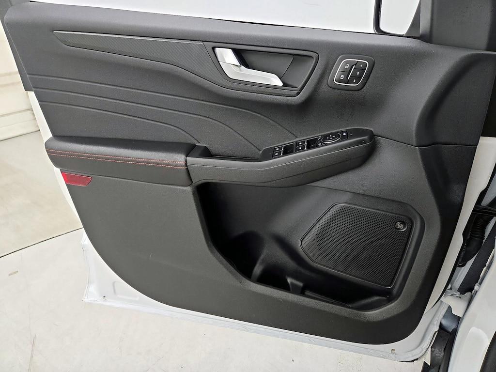 used 2023 Ford Escape car, priced at $25,998