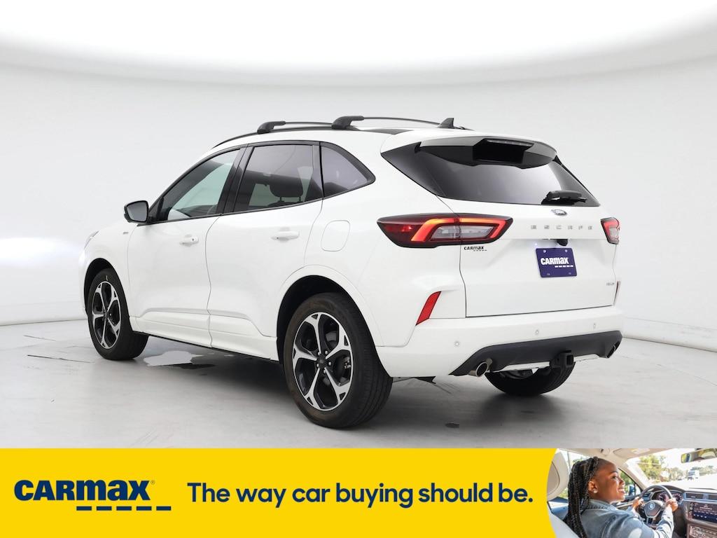 used 2023 Ford Escape car, priced at $25,998