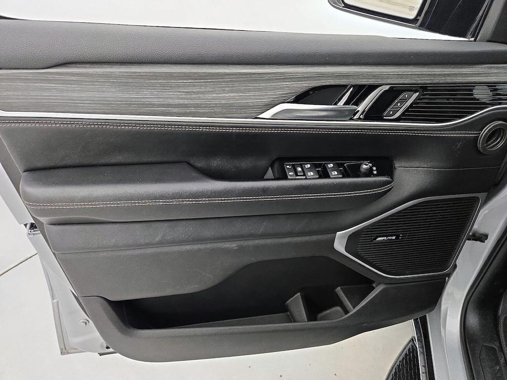 used 2024 Jeep Wagoneer L car, priced at $44,998