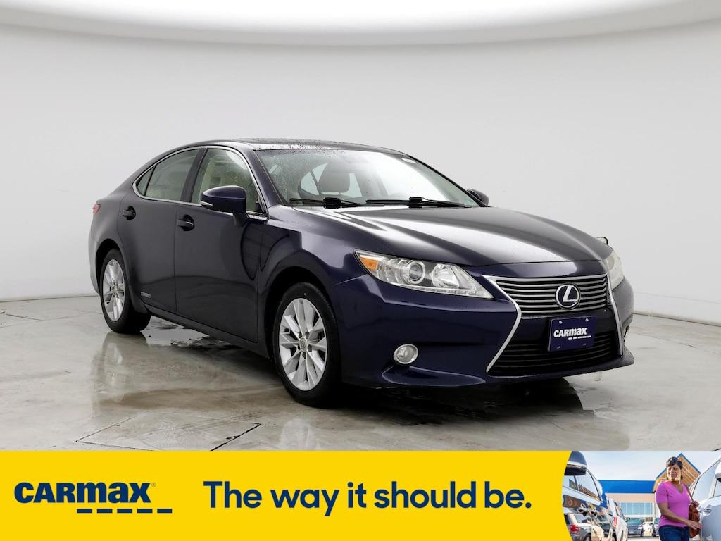 used 2013 Lexus ES 300h car, priced at $15,998