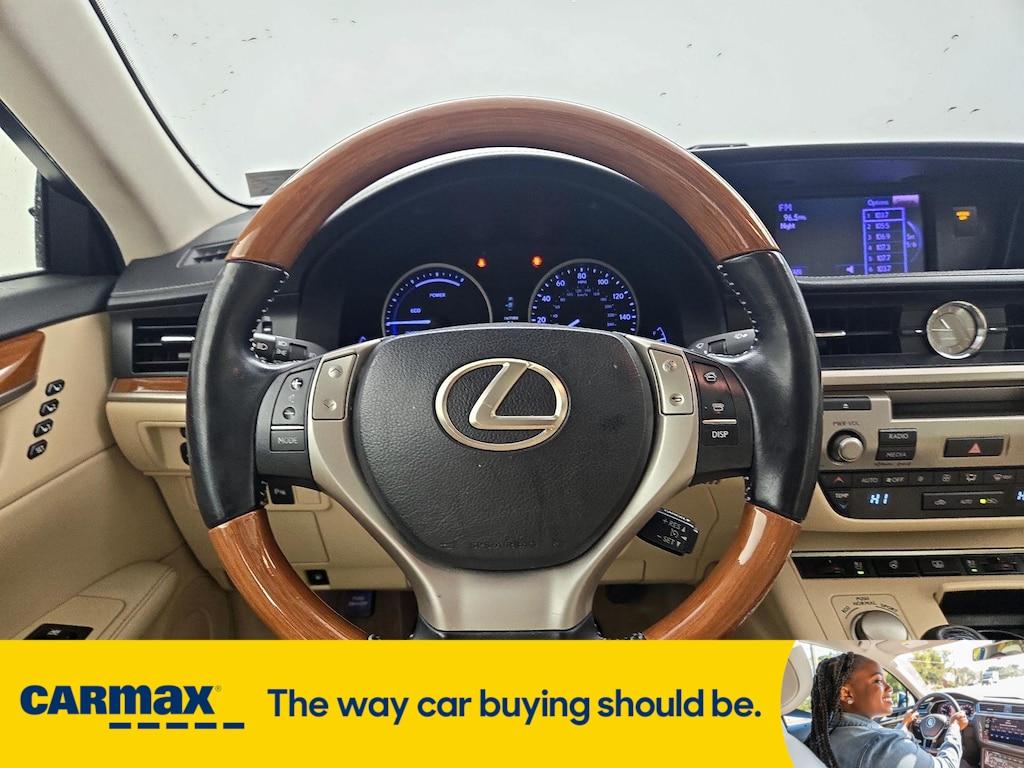 used 2013 Lexus ES 300h car, priced at $15,998