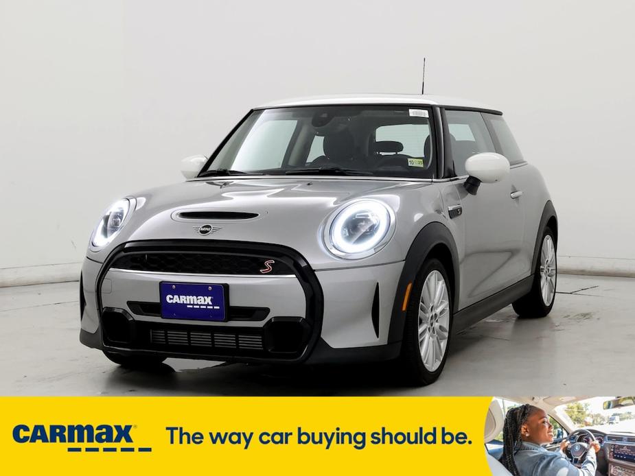 used 2024 MINI Hardtop car, priced at $27,998