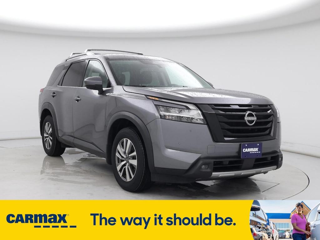 used 2023 Nissan Pathfinder car, priced at $31,998