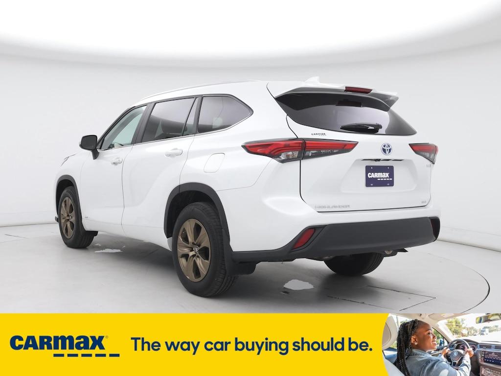 used 2023 Toyota Highlander Hybrid car, priced at $50,998