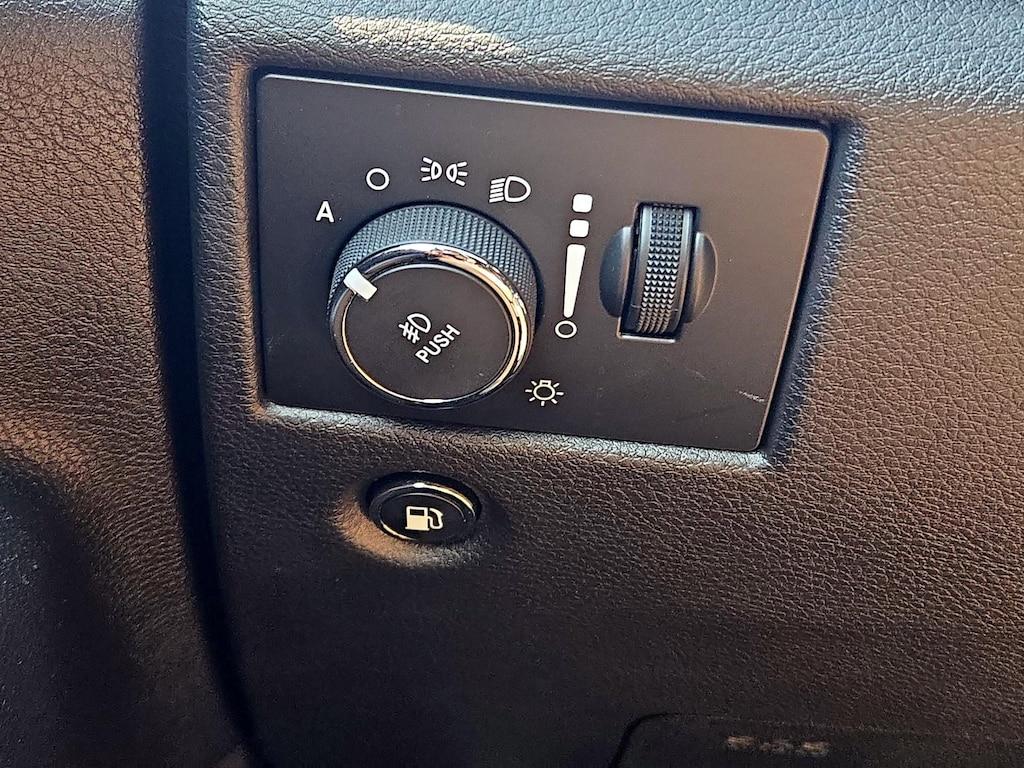 used 2019 Jeep Grand Cherokee car, priced at $23,998