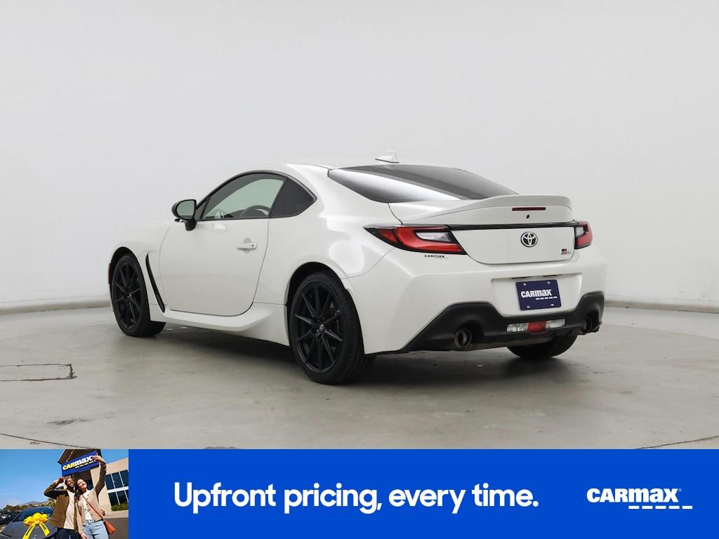used 2023 Toyota GR86 car, priced at $30,998