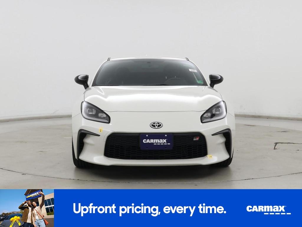 used 2023 Toyota GR86 car, priced at $30,998