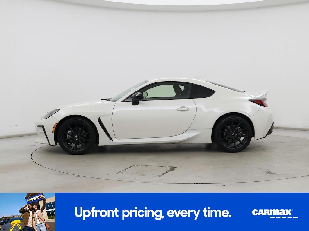 used 2023 Toyota GR86 car, priced at $30,998