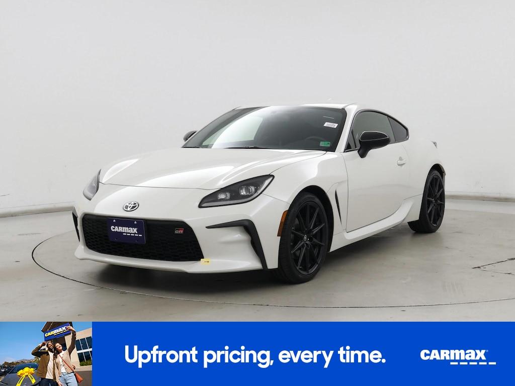 used 2023 Toyota GR86 car, priced at $30,998
