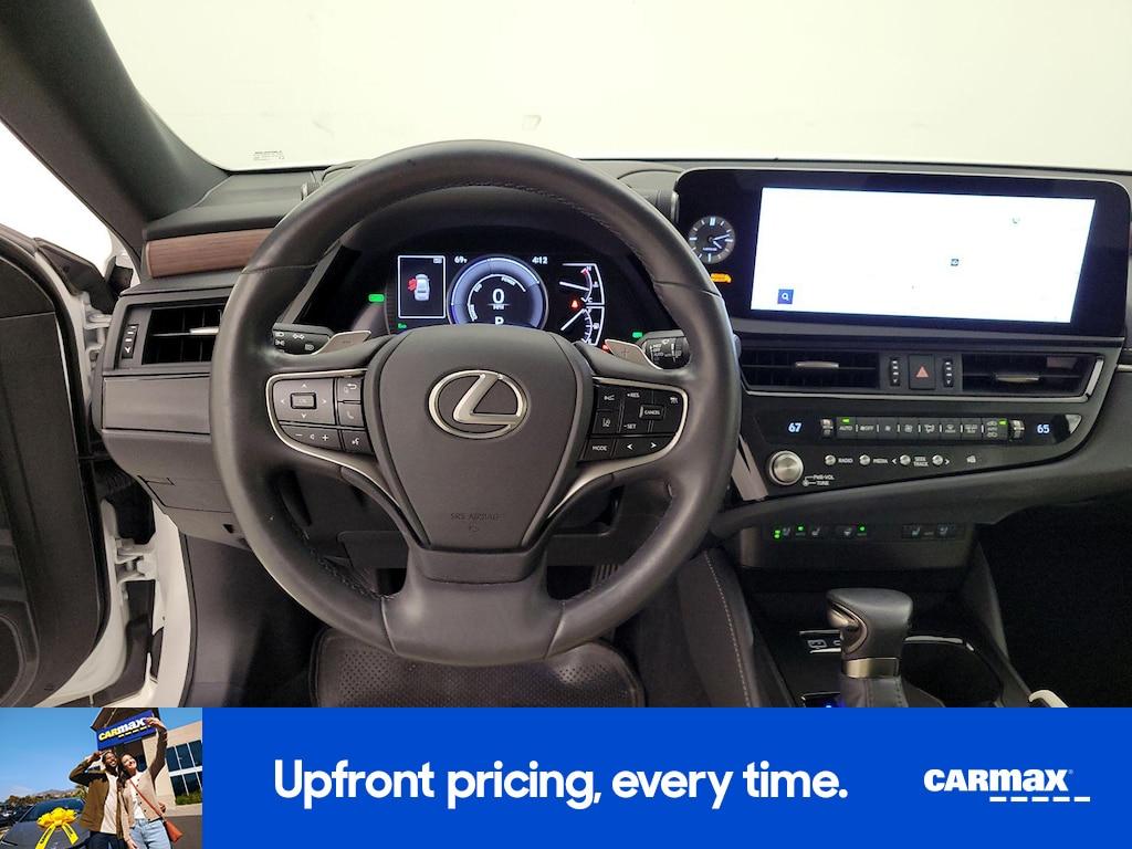 used 2024 Lexus ES 300h car, priced at $39,998
