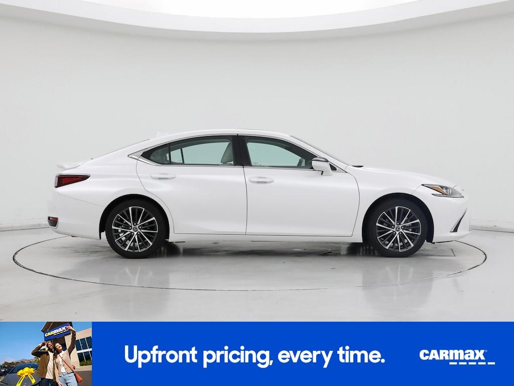 used 2024 Lexus ES 300h car, priced at $39,998