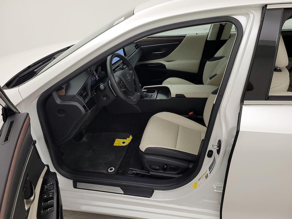 used 2024 Lexus ES 300h car, priced at $39,998