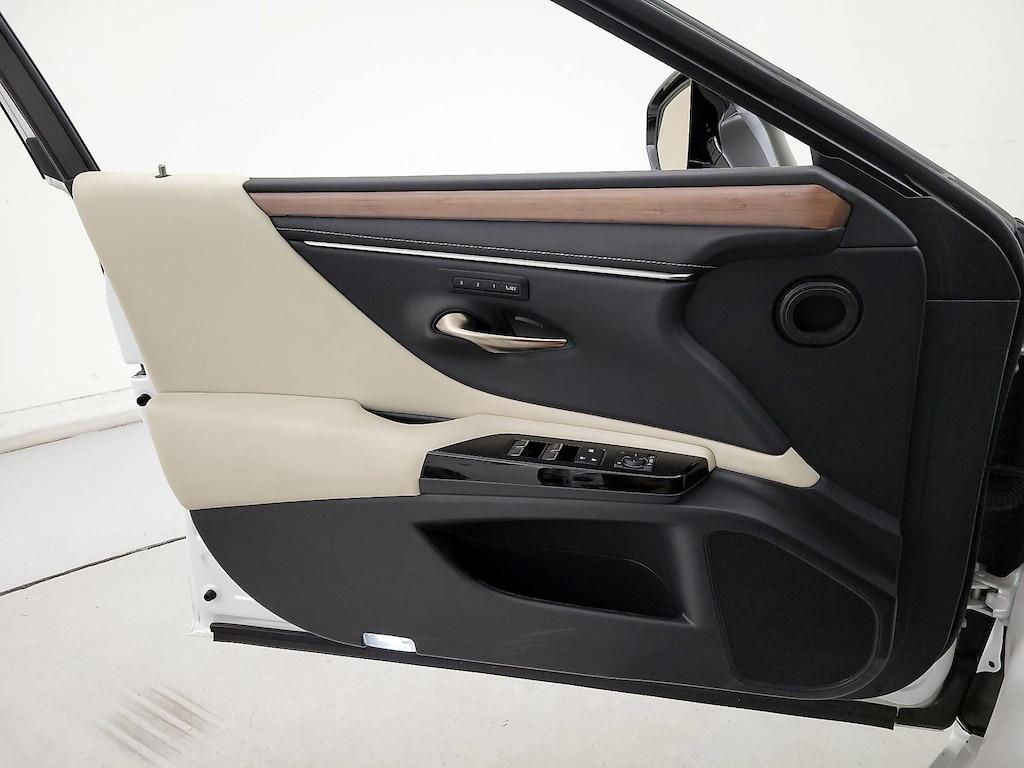 used 2024 Lexus ES 300h car, priced at $39,998