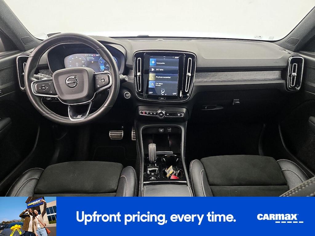 used 2020 Volvo XC40 car, priced at $21,998