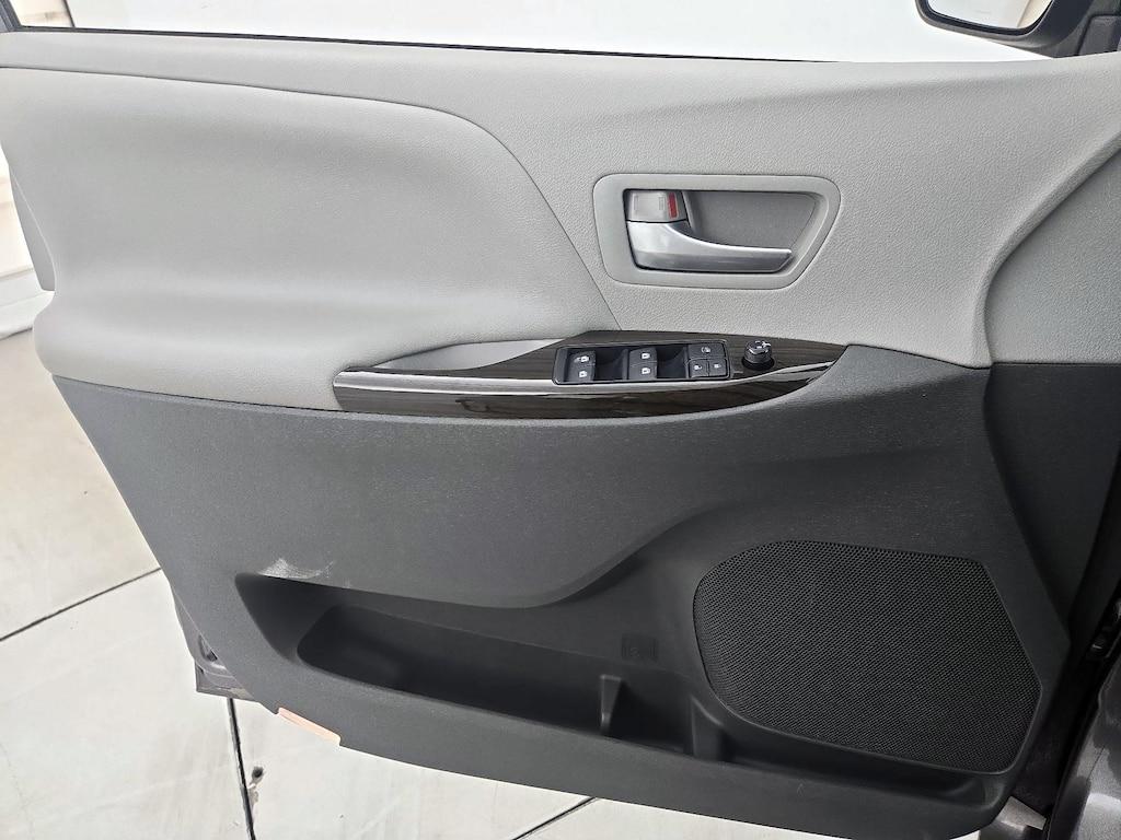 used 2016 Toyota Sienna car, priced at $24,998