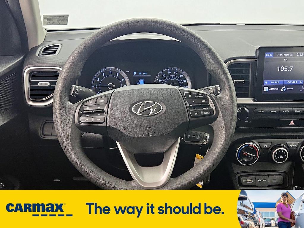 used 2022 Hyundai Venue car, priced at $17,998