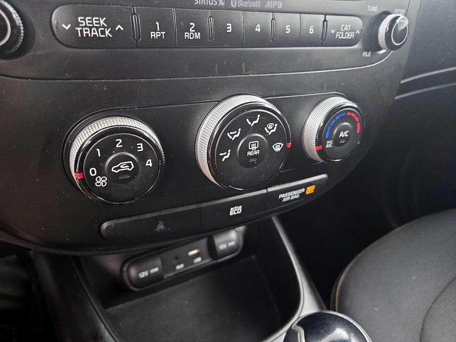 used 2015 Kia Soul car, priced at $13,998