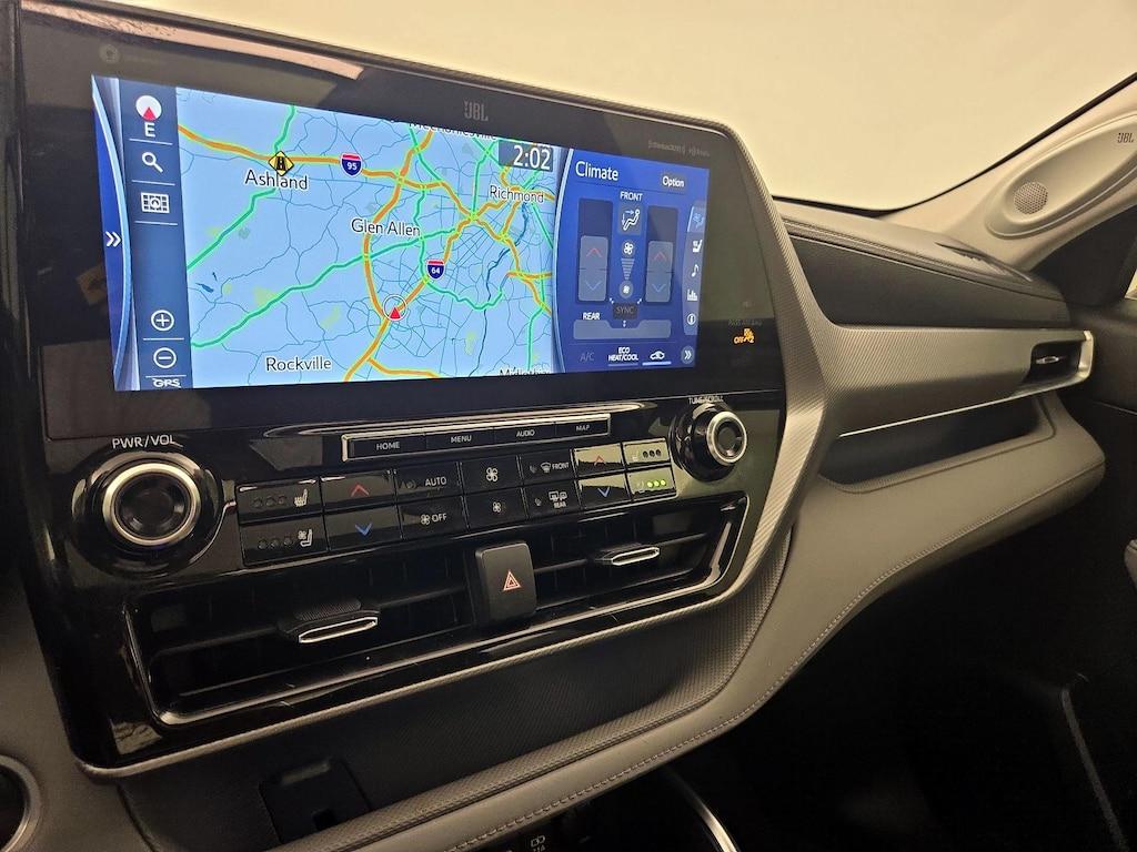used 2021 Toyota Highlander car, priced at $42,998