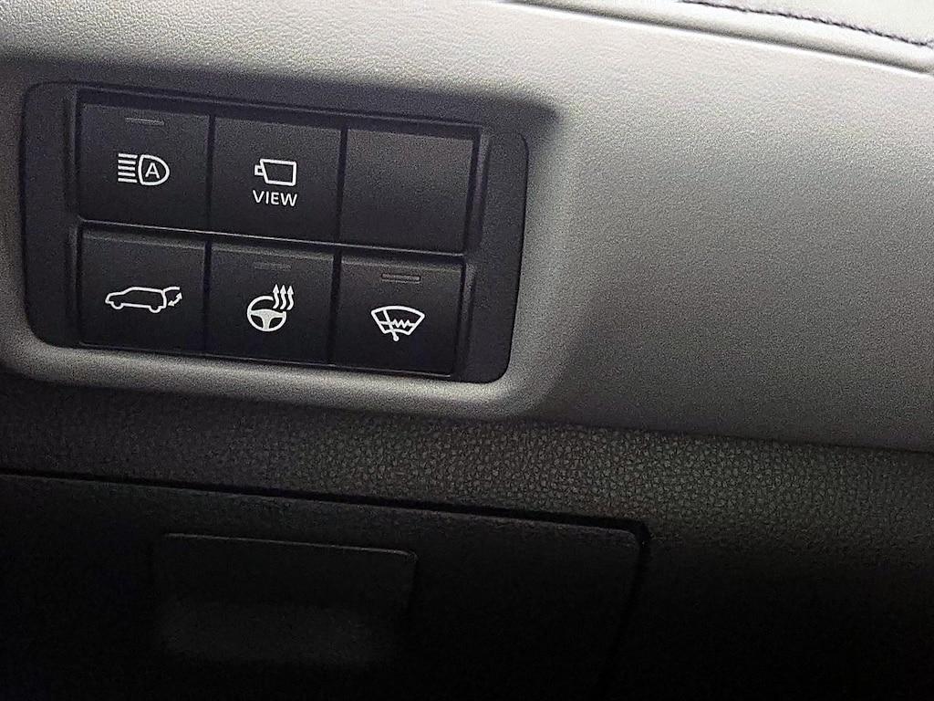 used 2021 Toyota Highlander car, priced at $42,998