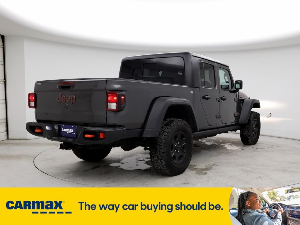 used 2022 Jeep Gladiator car, priced at $38,998