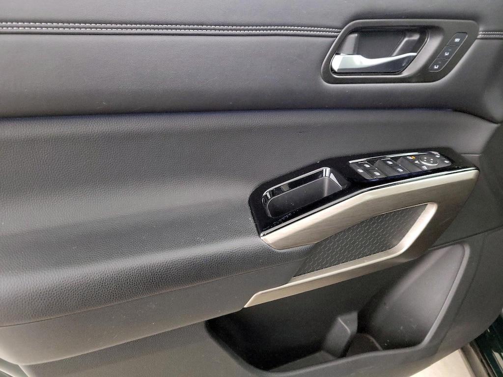 used 2022 Nissan Pathfinder car, priced at $35,998