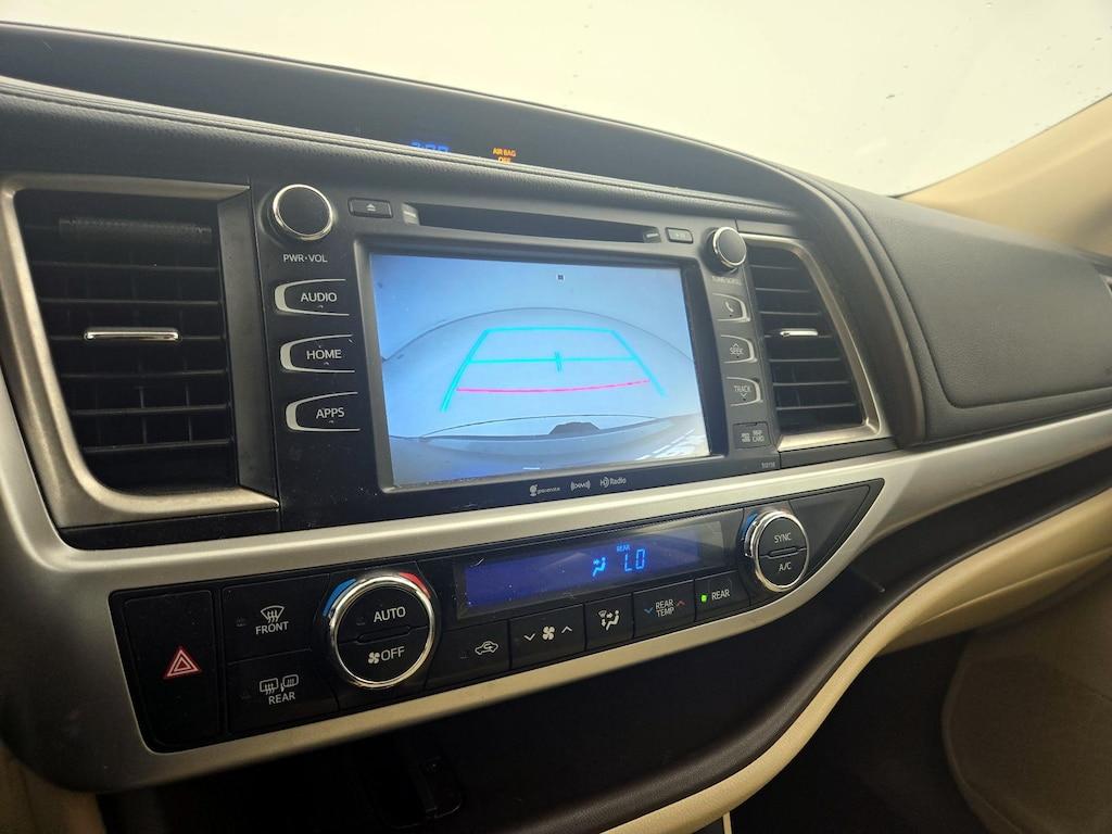 used 2016 Toyota Highlander car, priced at $21,998
