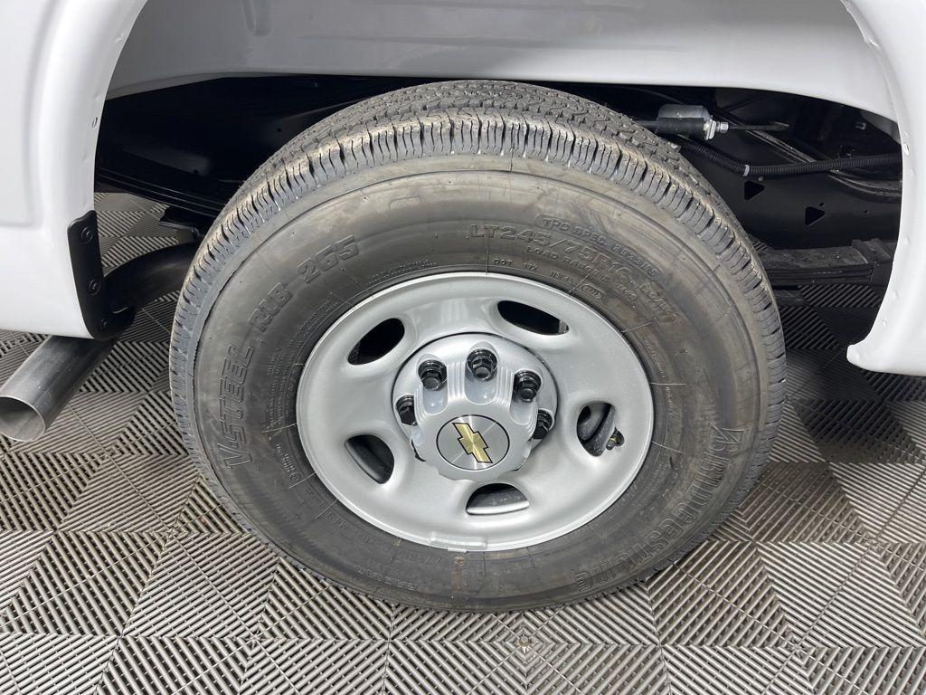 new 2025 Chevrolet Express 2500 car, priced at $44,330