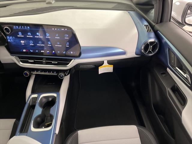 new 2025 Chevrolet Equinox EV car, priced at $43,590