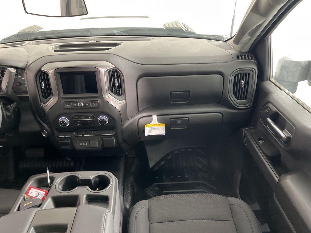 new 2025 Chevrolet Silverado 2500 car, priced at $52,923