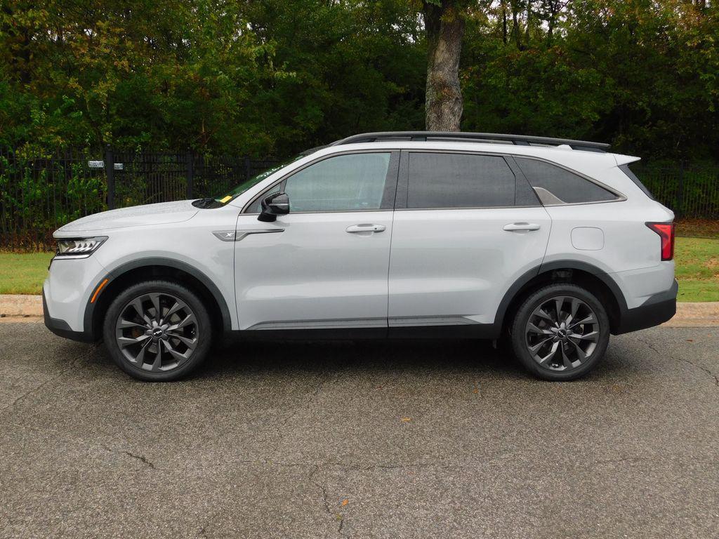 used 2023 Kia Sorento car, priced at $29,518